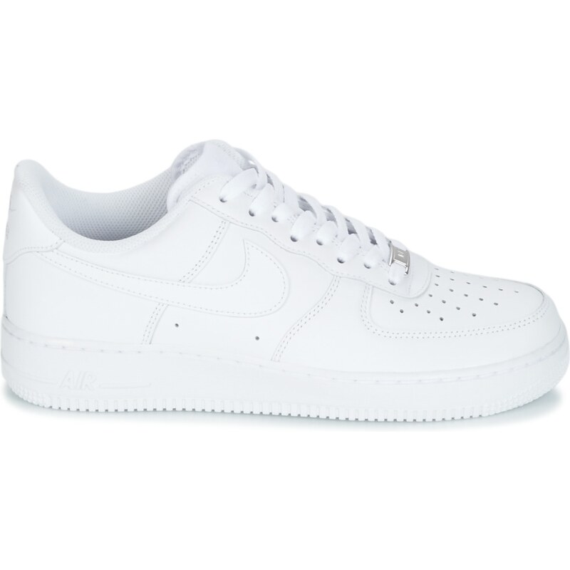 Nike Chaussures AIR FORCE 1 07