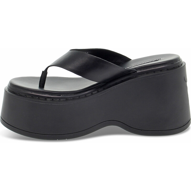 Chaussures compensées Windsor Smith AVENUE BLACK LEATHER en cuir noir