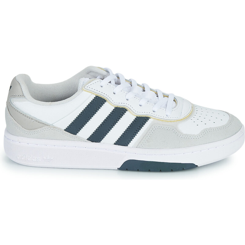 Baskets basses adidas COURTIC