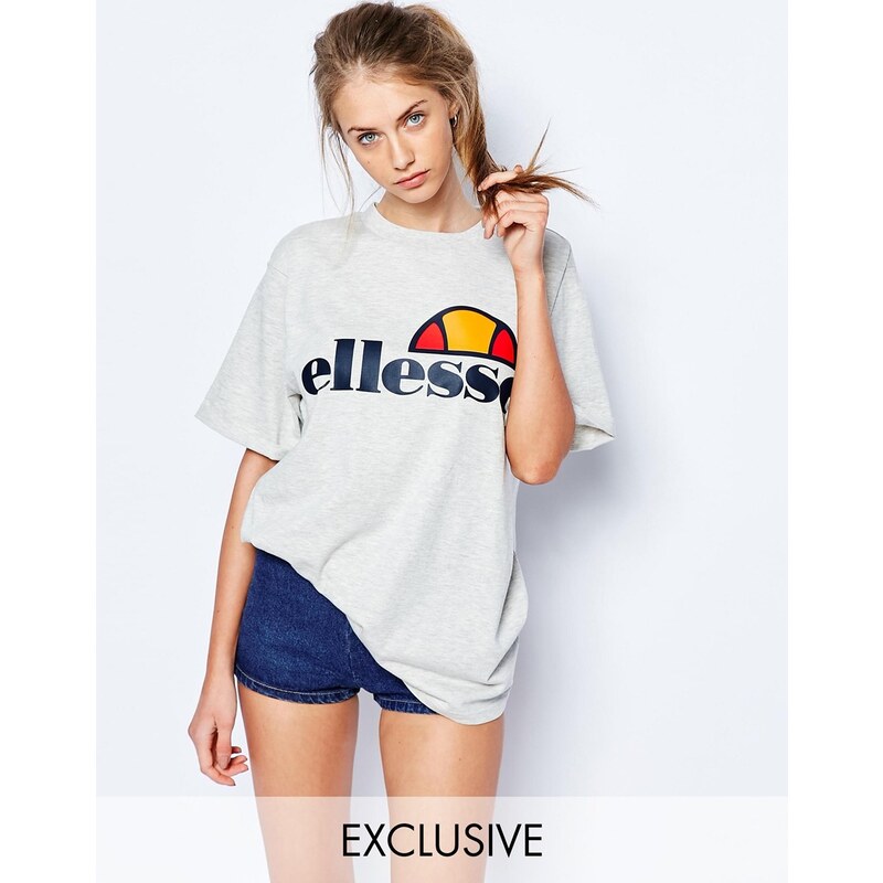 Ellesse - T-shirt oversize coupe boyfriend avec logo sur le devant - Beige