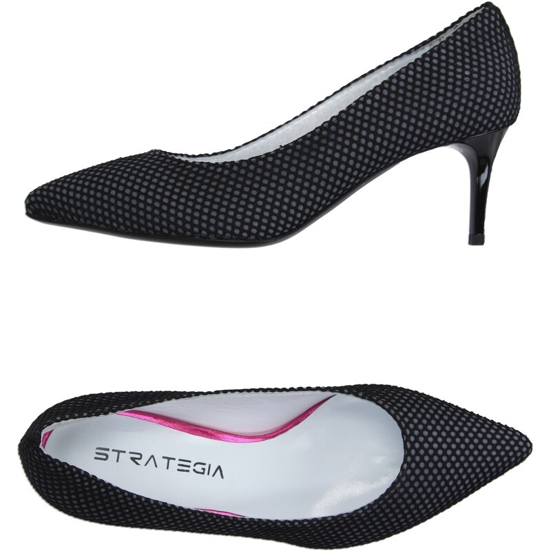 STRATEGIA CHAUSSURES