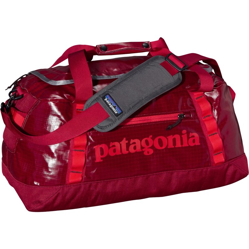 Patagonia Black Hole 45 L duffle bag classic red
