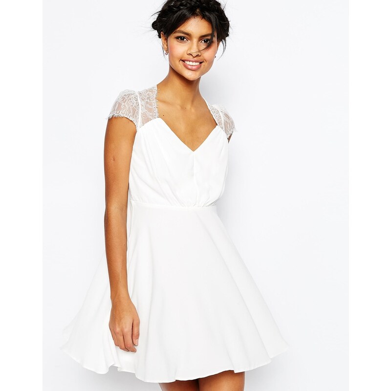 ASOS - Kate - Mini robe en dentelle - Blanc