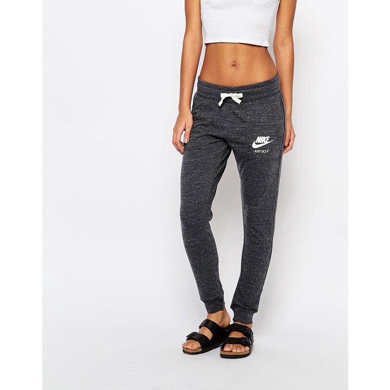 Nike - Pantalon de jogging en tissu délavé style vintage avec petit logo - Gris