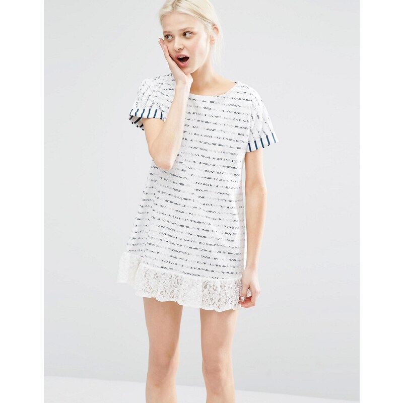 I Love Friday - Robe t-shirt marinière avec ourlet bordé de dentelle - Blanc