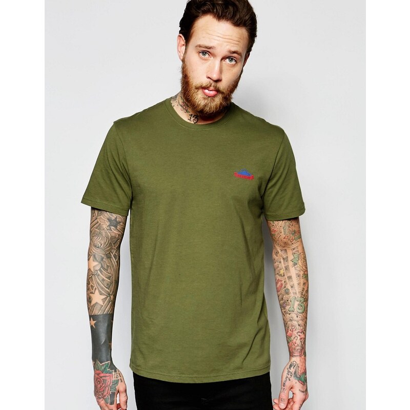 Penfield - T-shirt avec logo montagne exclusivité ASOS - Vert olive - Vert
