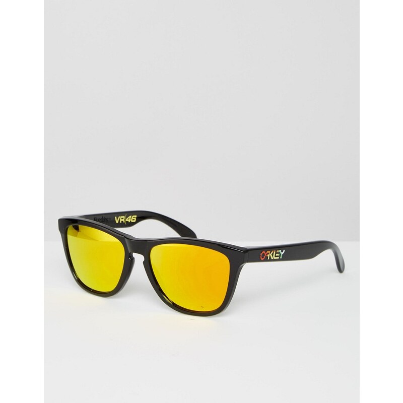 Oakley - Lunettes de soleil carrées aspect peau de grenouille avec verres jaunes par Valentino Rossi - Noir