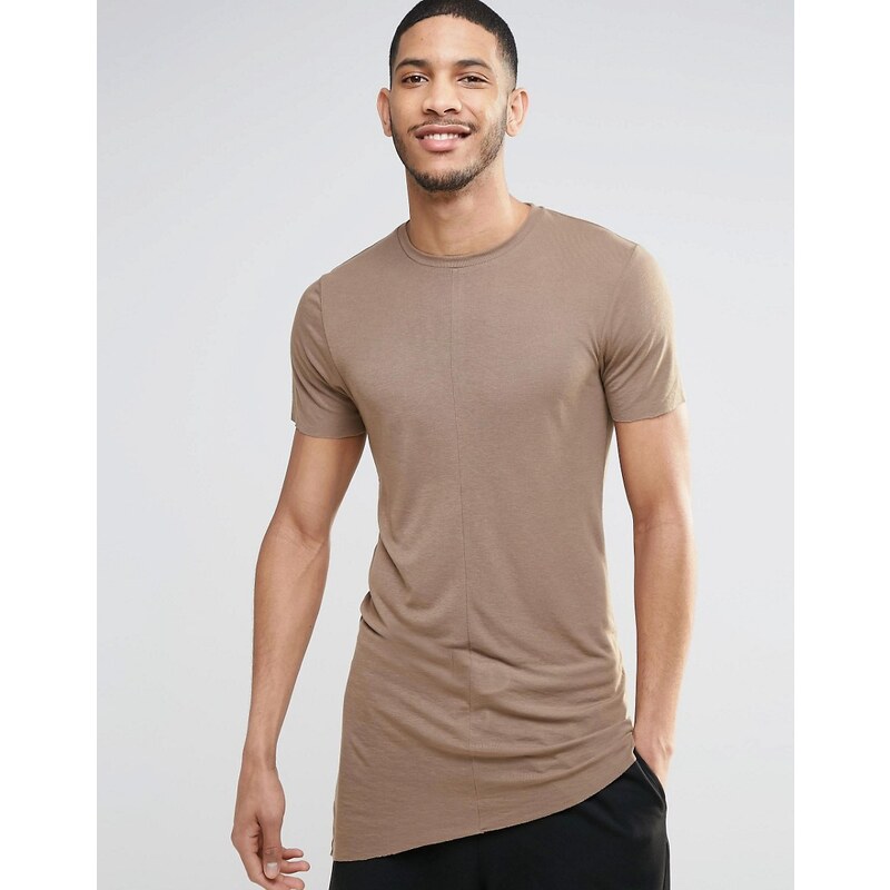 ASOS - T-shirt moulant ultra long effet gaufré avec ourlet pointu - Marron - Marron
