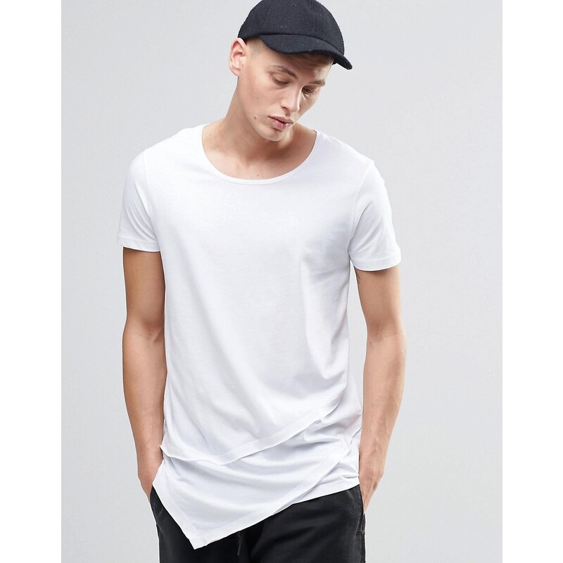 ASOS - T-shirt super long avec ourlet en pointe superposé et bords bruts - Blanc