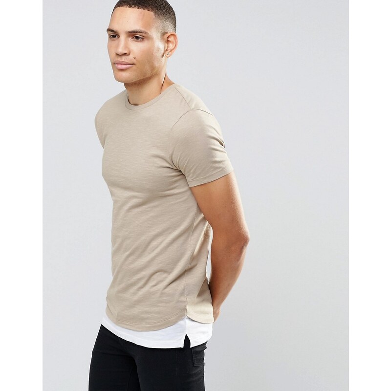 ASOS - T-shirt long et moulant avec ourlet fendu allongé - Beige - Beige