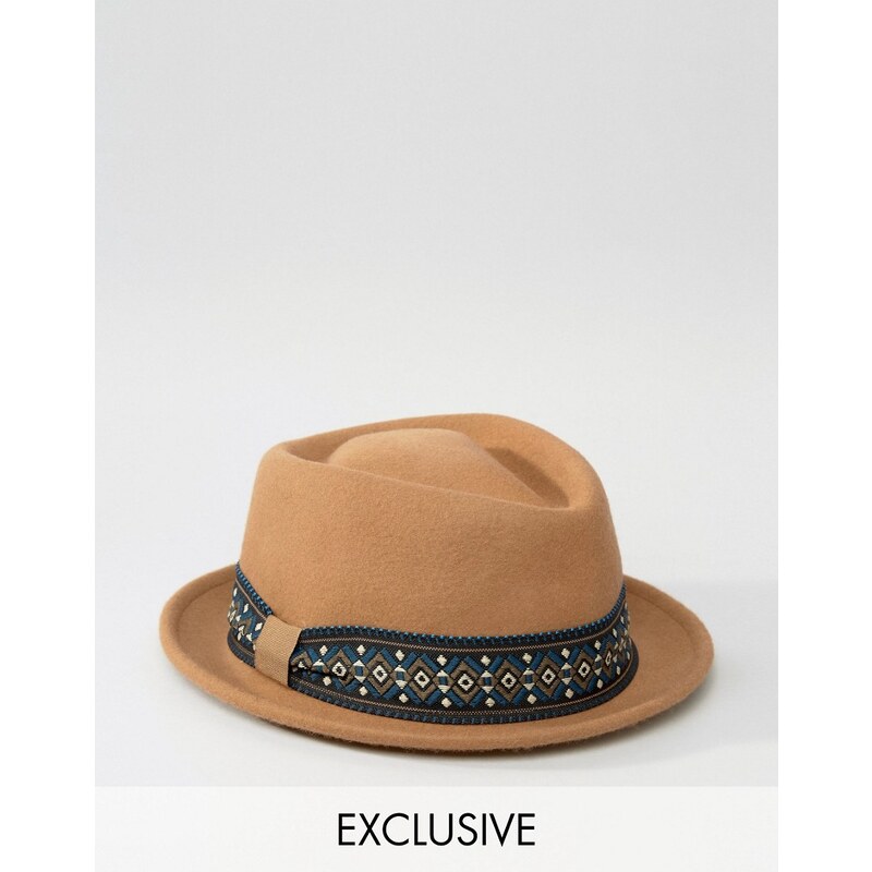 Reclaimed Vintage - Chapeau mou avec bandeau géométrique - Marron - Marron