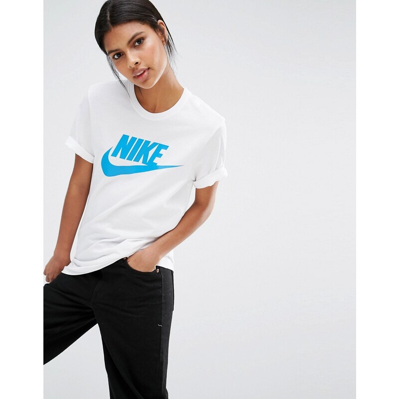 Nike - Futura Icon - T-shirt coupe masculine à logo - Blanc
