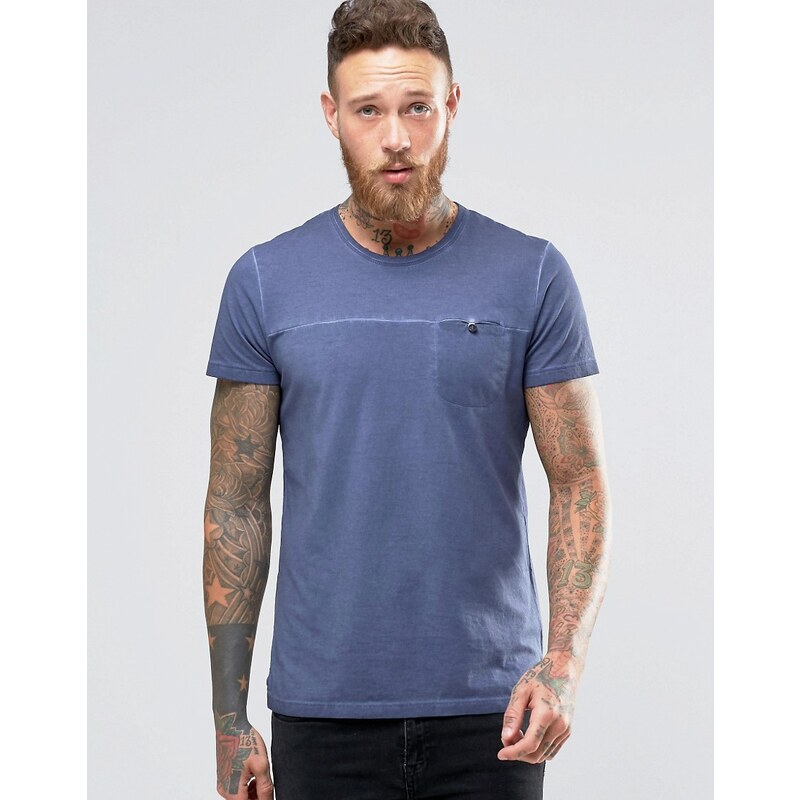 Wrangler - T-shirt délavé à l'acide avec poche - Bleu