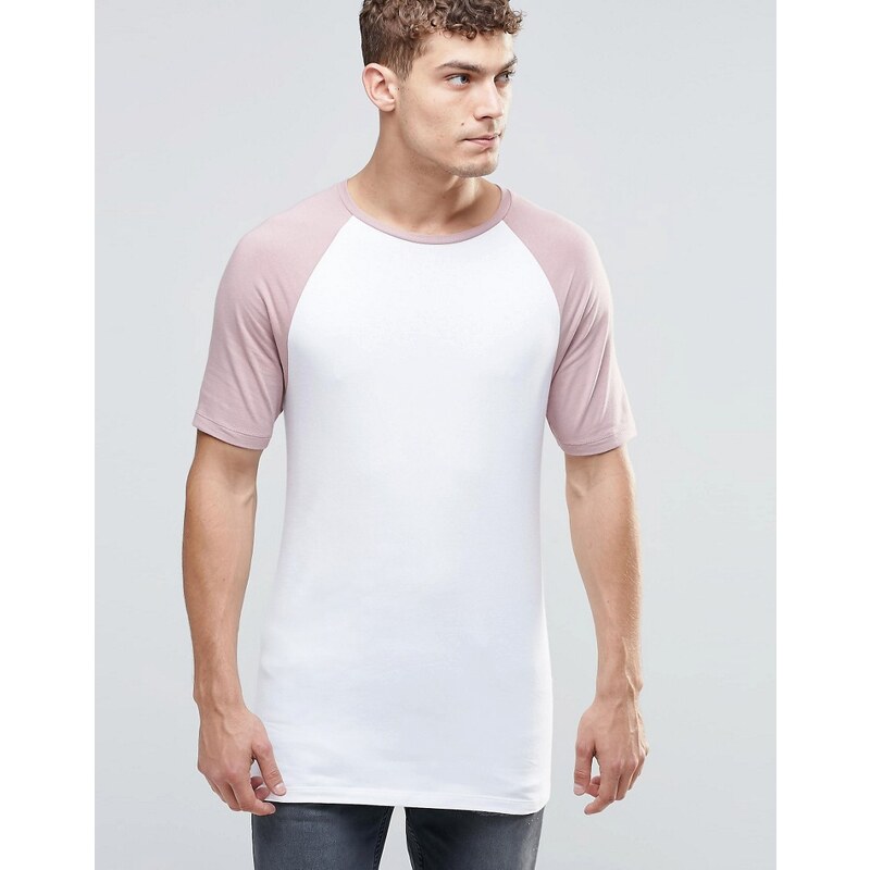 ASOS - Long t-shirt moulant avec manches raglan contrastantes - Blanc/rose - Blanc