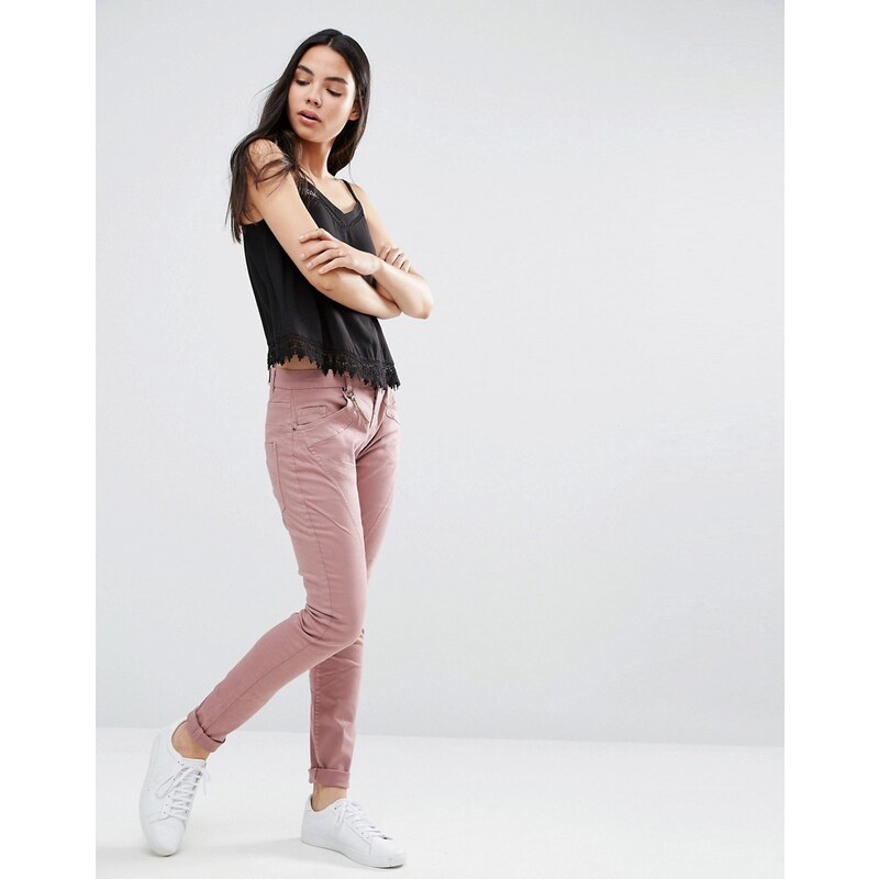 Vero Moda - Antifit - Pantalon skinny L32 - Rose - Rose