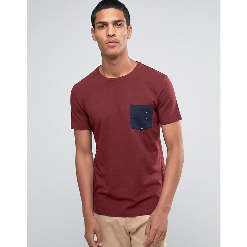 Esprit - T-shirt ras de cou avec poche imprimée - Rouge