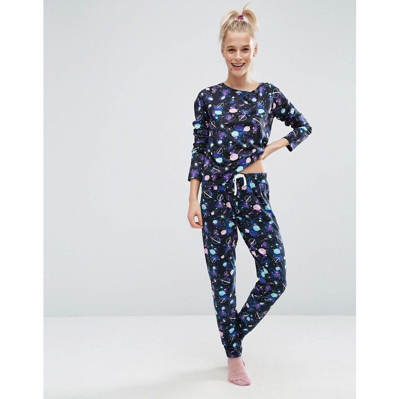 ASOS - Ensemble de pyjama avec legging et t-shirt à manches longues avec imprimé espace galactique - Multi
