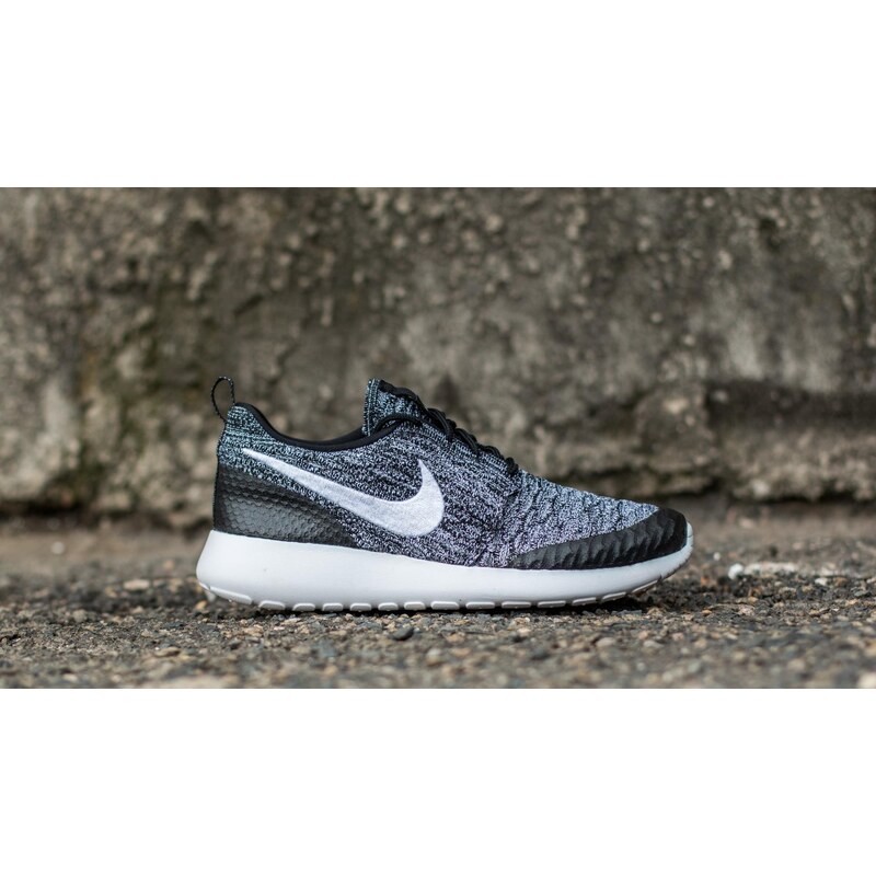 Nike Wmns Roshe One Flyknit Black/ White-Cool Grey