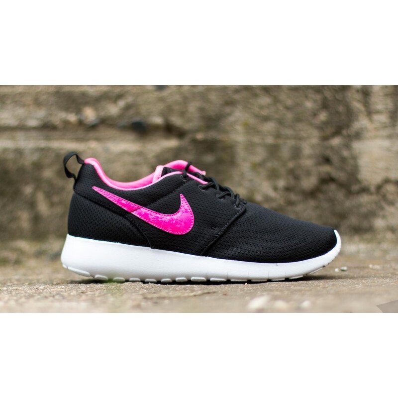 Nike Roshe One (GS) Black/ Pink Blast-White