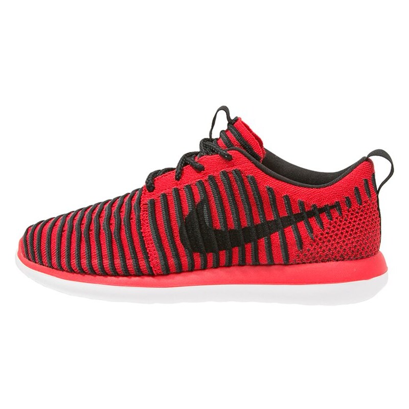 Nike Sportswear ROSHE TWO FLYKNIT Baskets basses university red/black/anthracite/reflect silver/white