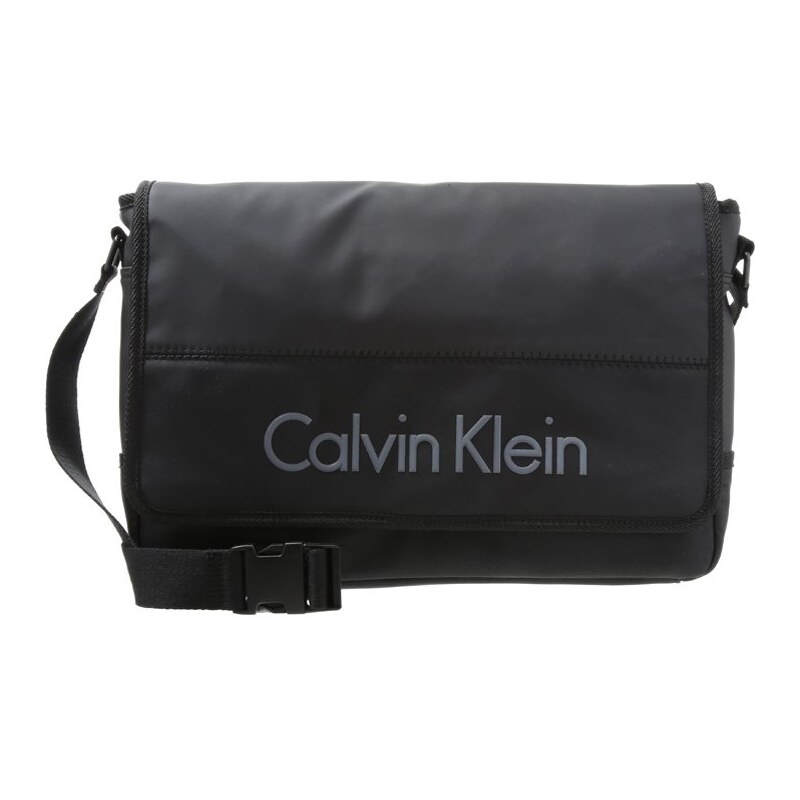 Calvin Klein Jeans PLAY MESSENGER WITH FLAP Sac bandoulière black