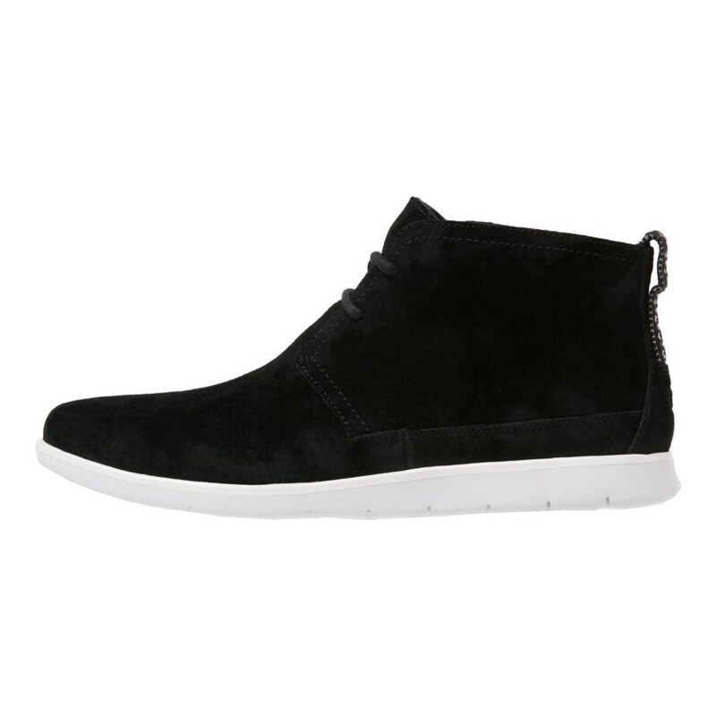 UGG FREAMON Chaussures à lacets black
