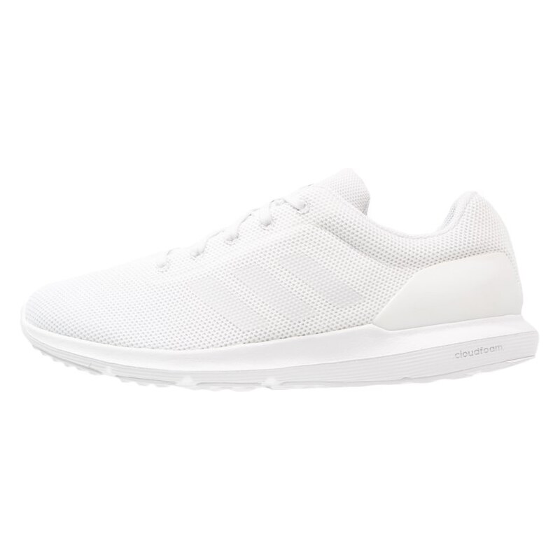 adidas Performance COSMIC Chaussures de running neutres white/crystal white/core black