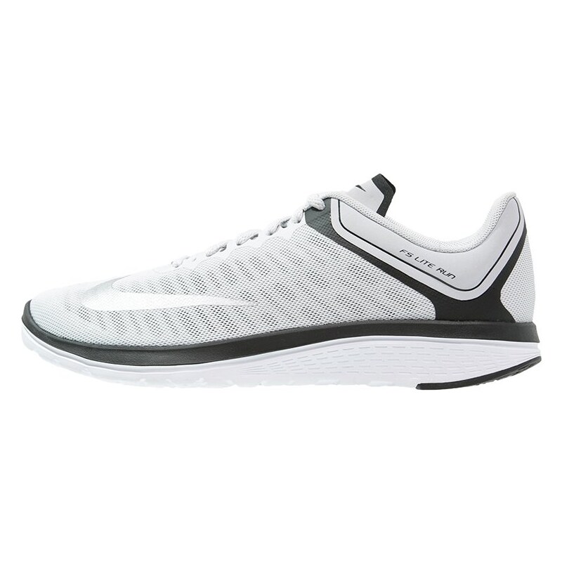 Nike Performance FS LITE RUN 4 Chaussures de running compétition pure platinum/metallic silver/black/white