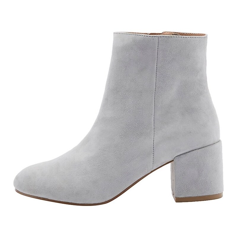 Urban Outfitters Bottines grey